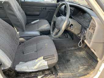 TOYOTA HILUX PICKUP 1996 Image 8