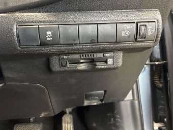 TOYOTA COROLLA TOURING 2019 Image 9