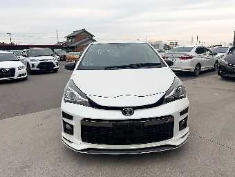 TOYOTA VITZ 2018 Image 5