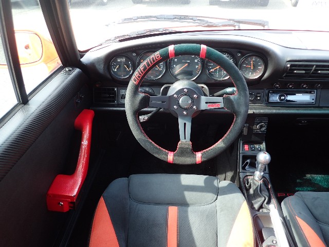 PORSCHE 911 1995 Image 19