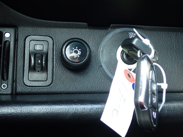 PORSCHE 911 1995 Image 36