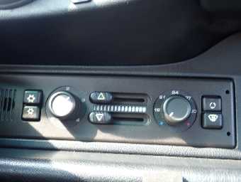 PORSCHE 911 1995 Image 32