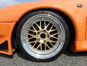 PORSCHE 911 1995 Image 52