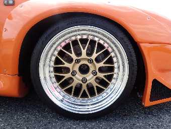PORSCHE 911 1995 Image 53