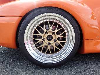 PORSCHE 911 1995 Image 55