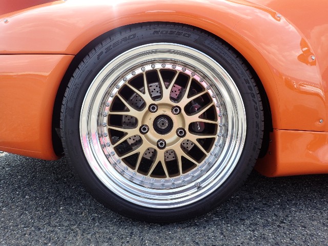 PORSCHE 911 1995 Image 61