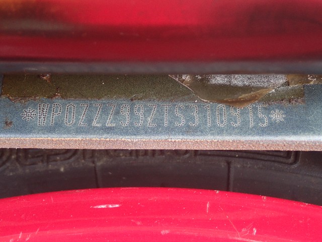 PORSCHE 911 1995 Image 64