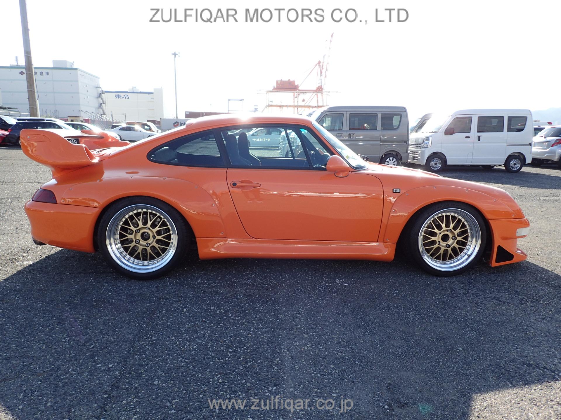 PORSCHE 911 1995 Image 8