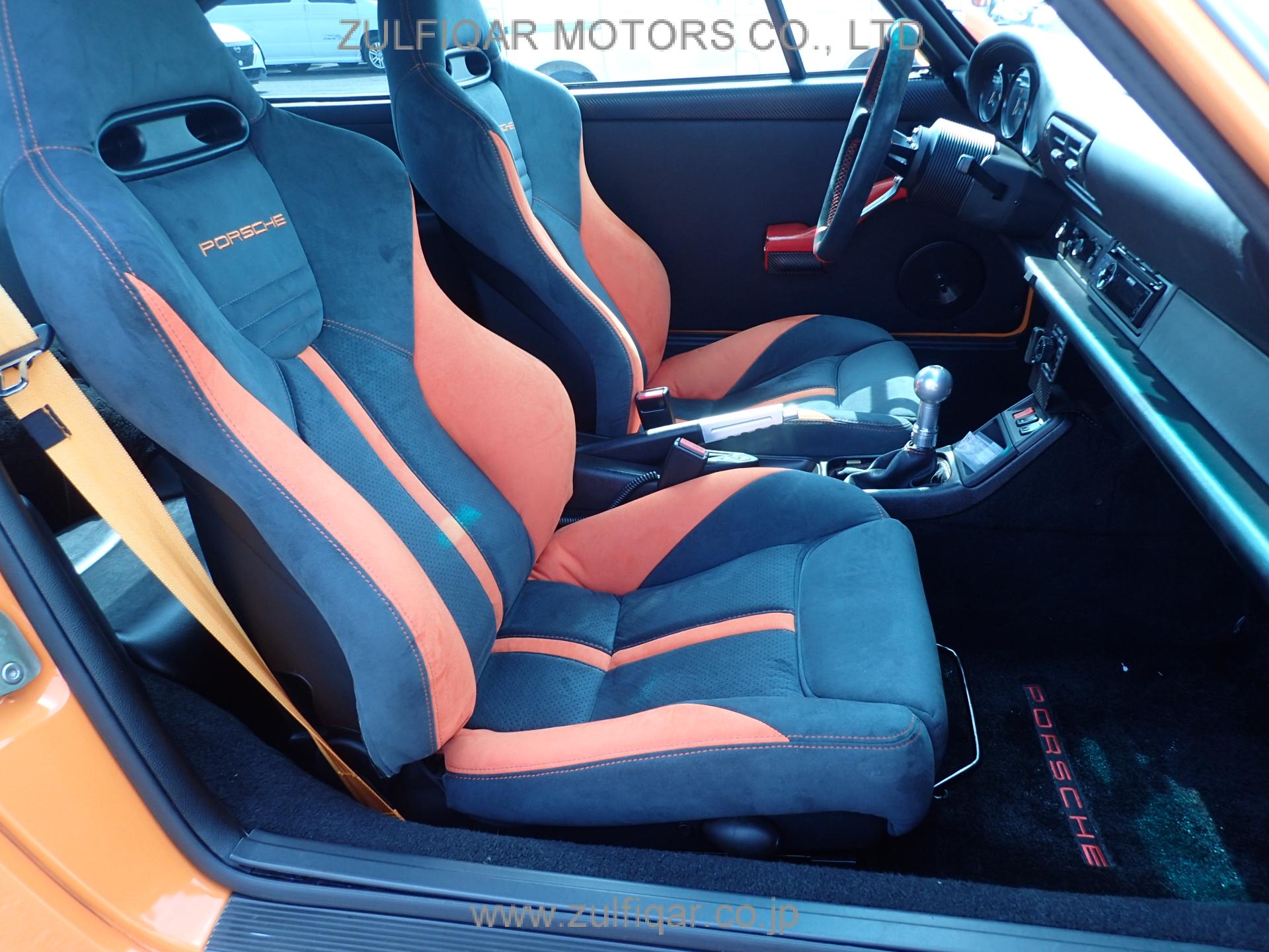 PORSCHE 911 1995 Image 10