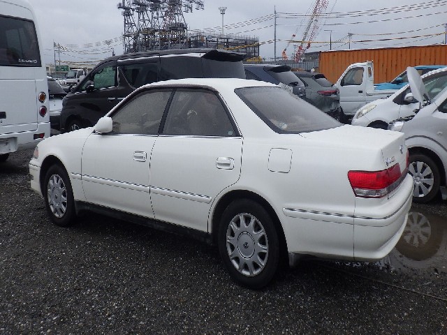 TOYOTA MARK II 2000 Image 21