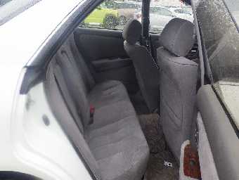 TOYOTA MARK II 2000 Image 12