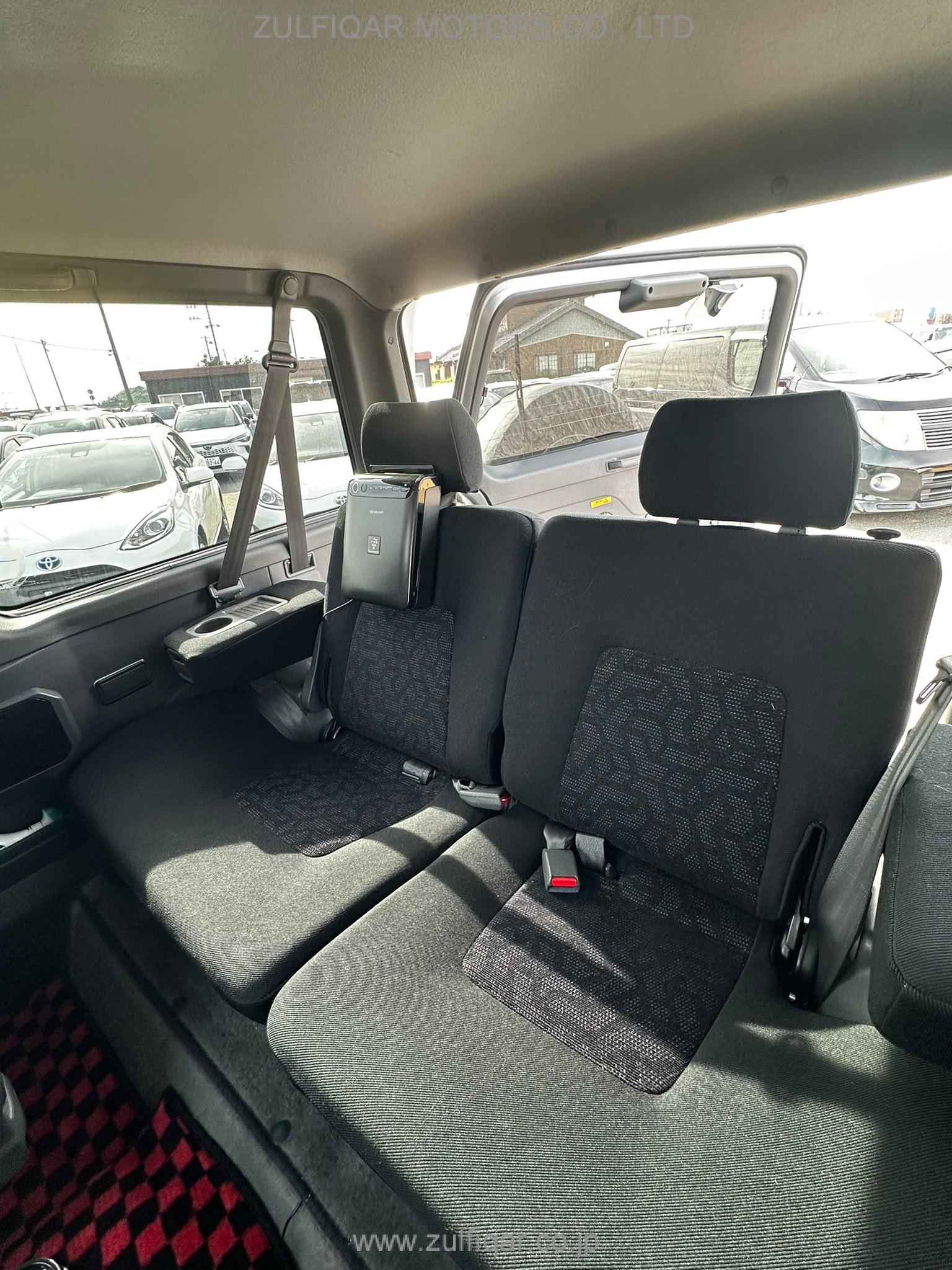 MITSUBISHI PAJERO 1997 Image 11