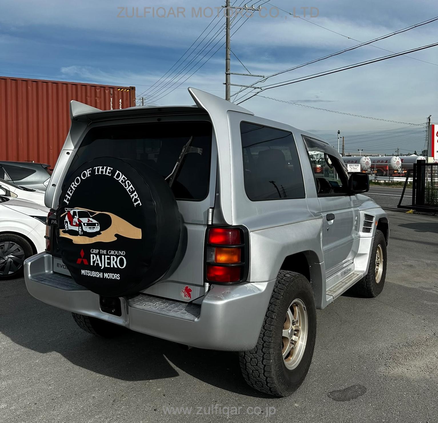 MITSUBISHI PAJERO 1997 Image 3