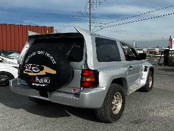 MITSUBISHI PAJERO 1997 Image 3