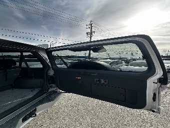 MITSUBISHI PAJERO 1997 Image 17