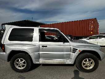 MITSUBISHI PAJERO 1997 Image 4