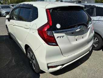 HONDA FIT HYBRID 2018 Image 4
