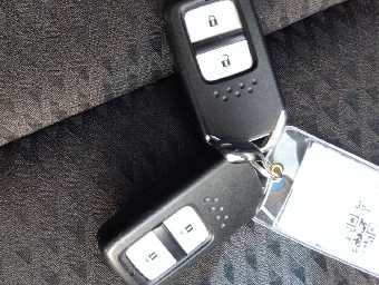 HONDA FIT HYBRID 2020 Image 11