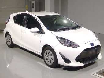 TOYOTA AQUA 2021 Image 3