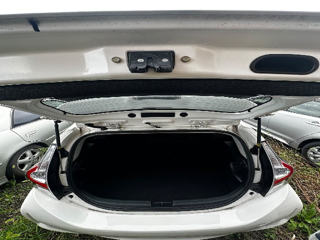 TOYOTA AQUA 2021 Image 21