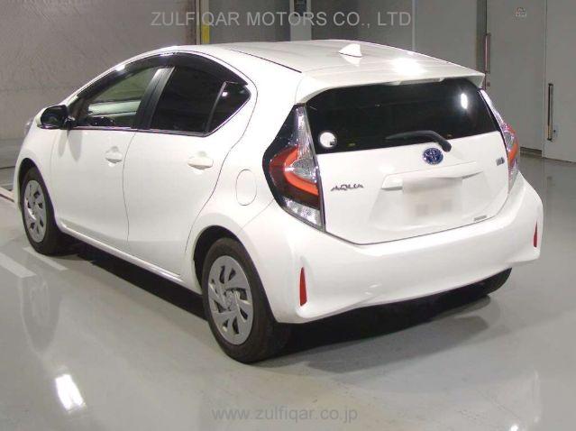 TOYOTA AQUA 2021 Image 4