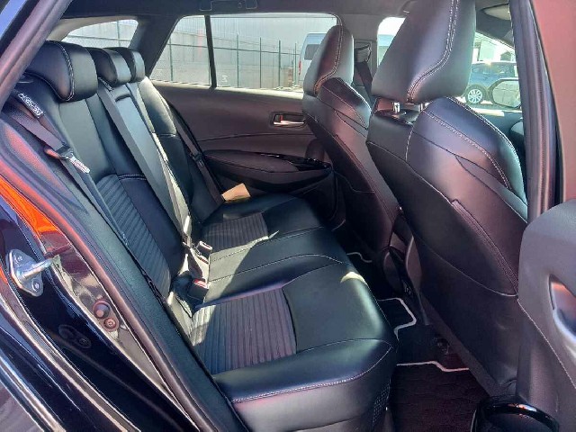 TOYOTA COROLLA TOURING 2020 Image 20
