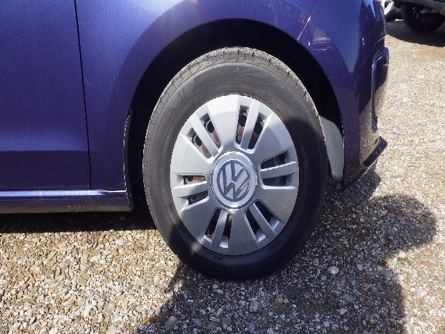 VOLKSWAGEN UP! 2015 Image 19