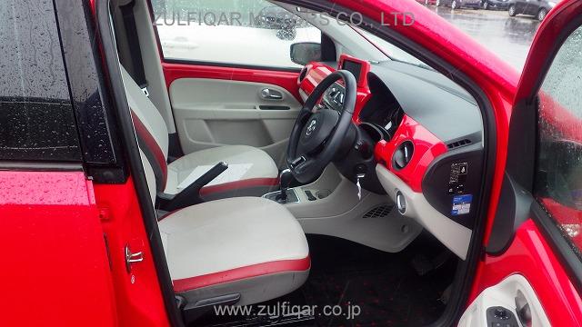 VOLKSWAGEN UP! 2015 Image 10