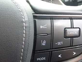 LEXUS LS 2021 Image 4
