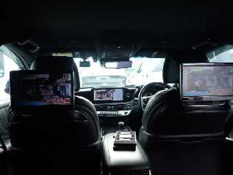 LEXUS LS 2021 Image 9