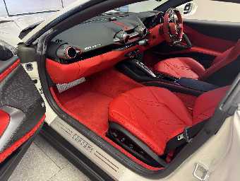 FERRARI 812 SUPERFAST 2020 Image 13