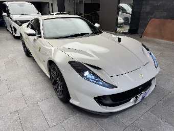 FERRARI 812 SUPERFAST 2020 Image 3