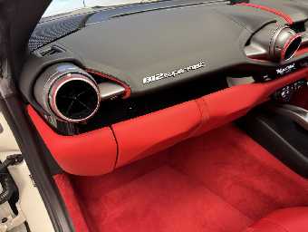FERRARI 812 SUPERFAST 2020 Image 28