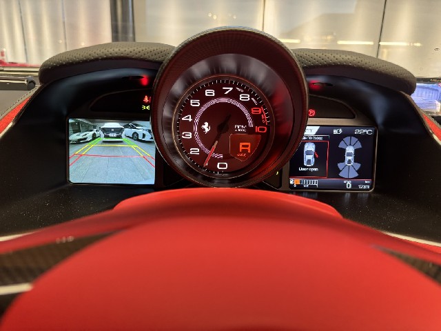 FERRARI 812 SUPERFAST 2020 Image 42