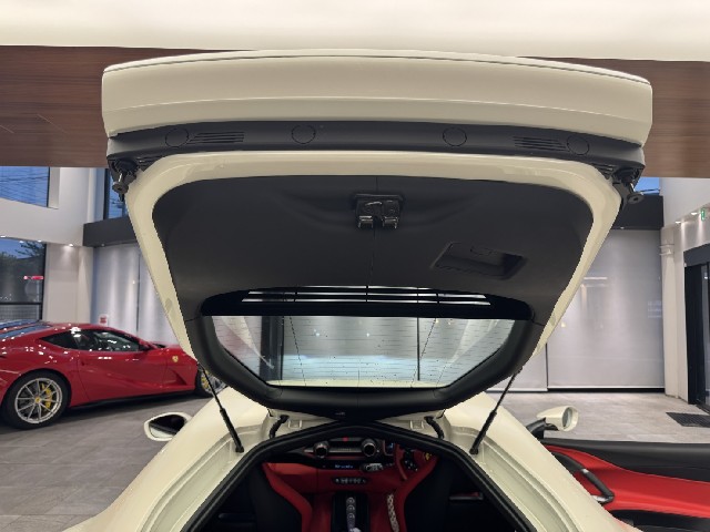 FERRARI 812 SUPERFAST 2020 Image 47
