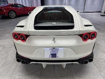 FERRARI 812 SUPERFAST 2020 Image 6