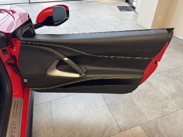 FERRARI 812 SUPERFAST 2017 Image 21