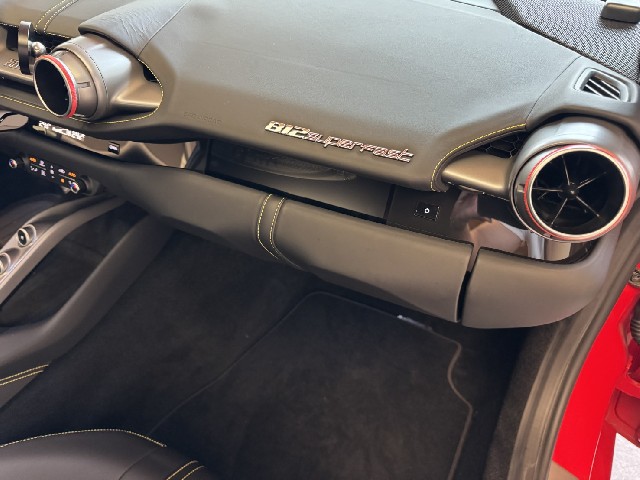 FERRARI 812 SUPERFAST 2017 Image 22