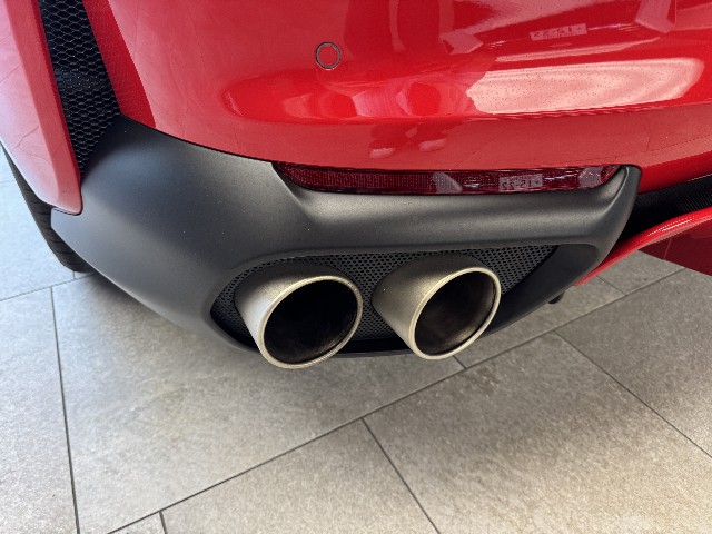 FERRARI 812 SUPERFAST 2017 Image 29
