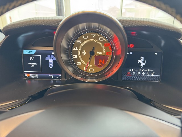 FERRARI 812 SUPERFAST 2017 Image 40