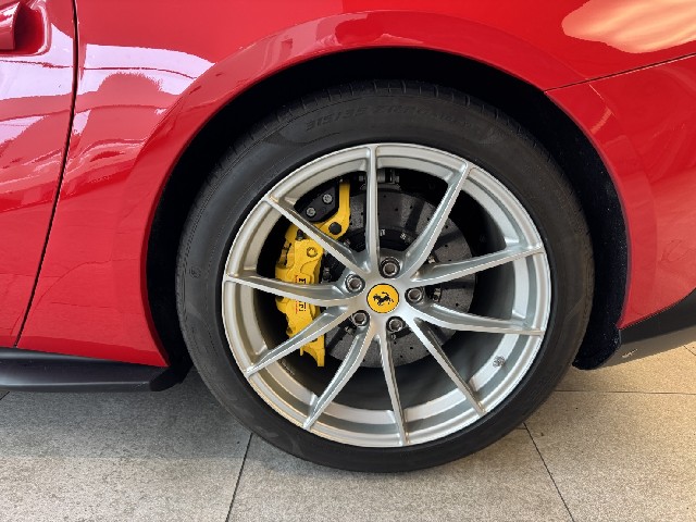 FERRARI 812 SUPERFAST 2017 Image 47