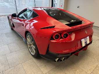 FERRARI 812 SUPERFAST 2017 Image 7