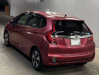 HONDA FIT HYBRID 2018 Image 2