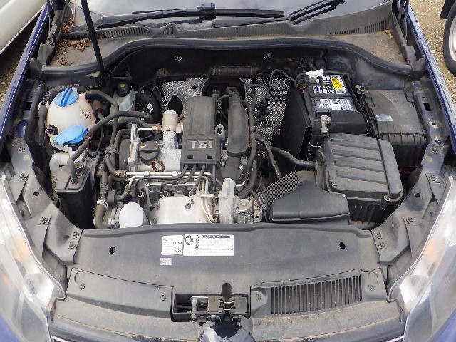 VOLKSWAGEN GOLF 2012 Image 25