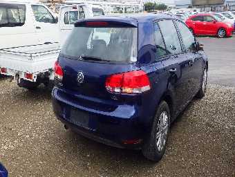VOLKSWAGEN GOLF 2012 Image 4