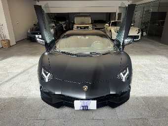 LAMBORGHINI AVENTADOR 2021 Image 2