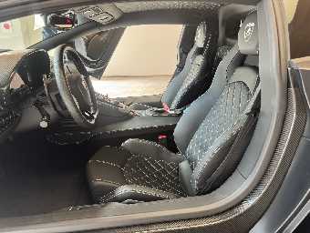 LAMBORGHINI AVENTADOR 2021 Image 18