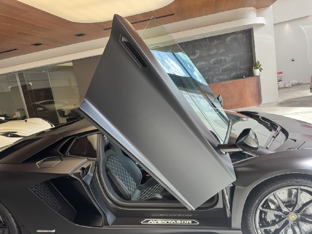 LAMBORGHINI AVENTADOR 2021 Image 31