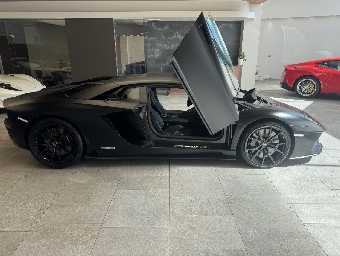 LAMBORGHINI AVENTADOR 2021 Image 4