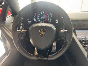 LAMBORGHINI AVENTADOR 2021 Image 38